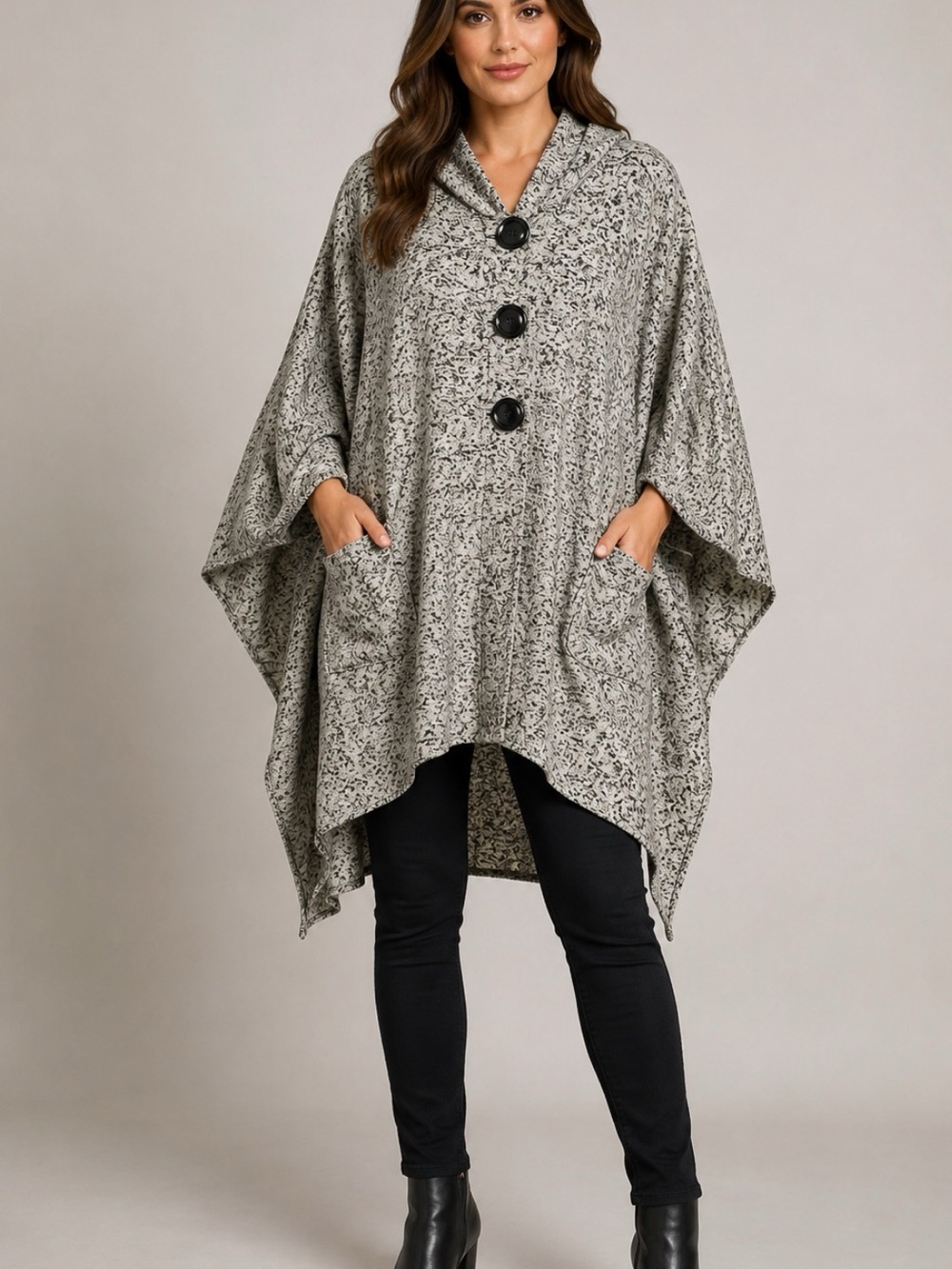 La Moda Black & Cream Marled Hooded Poncho with Pockets – One Size